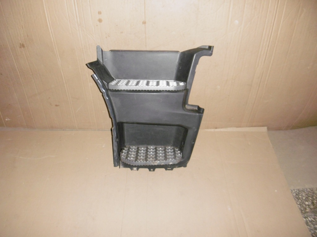Купити Підніжка пороги scania r s 2349686