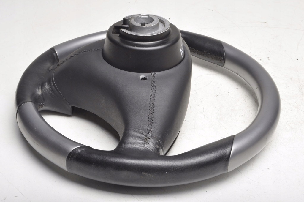 фото №9, Aston martin vanquish i vantage воздуховод кожаный