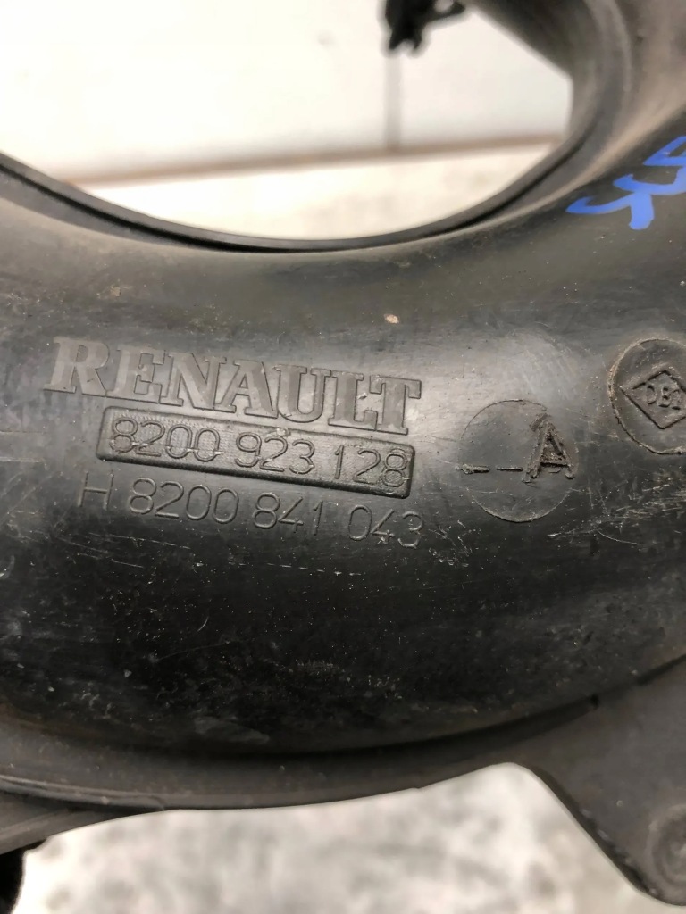 фото №3, Труба воздухозаборник воздуха renault scenic iii 8200923128