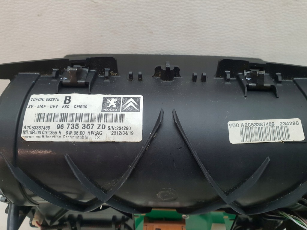 фото №9, Peugeot 3008 i екран дисплей 96735367zd