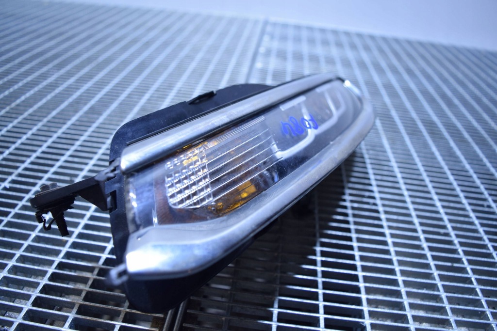 Citroen c3 2019 перед сторона ліва фара led до рух dziennej Київ