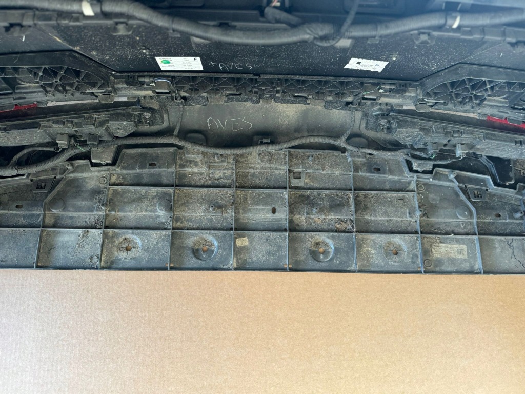 фото №9, Renault megane v 5 e-tech бампер задний 4 датчик pdc лампы камера biyuy