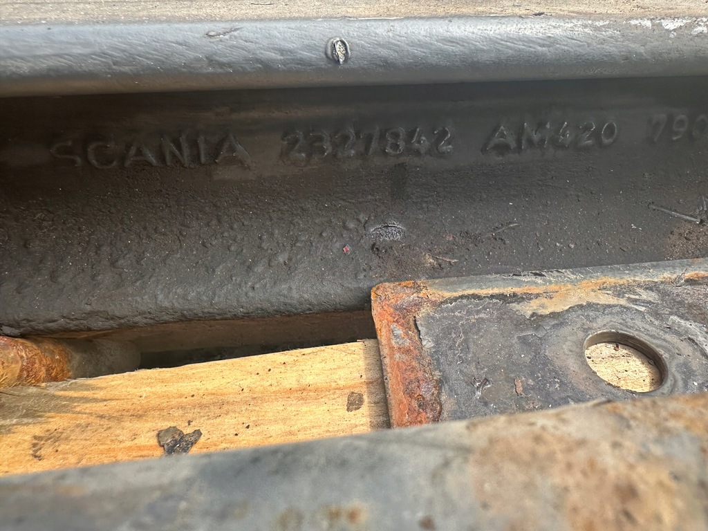 фото №2, Scania s r ngs oś балка передня ступиця 2327842 oem kpl