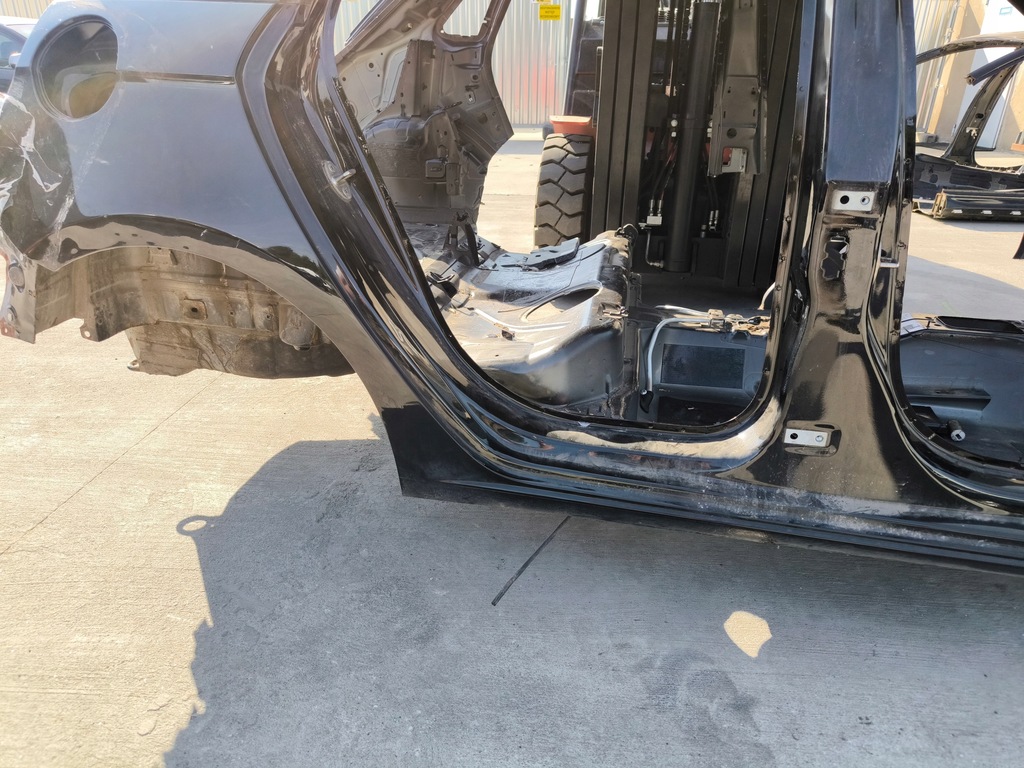 фото №6, Чверть поріг bok права сторона audi a1 8x 8x4 sportback 5-двері ly9b