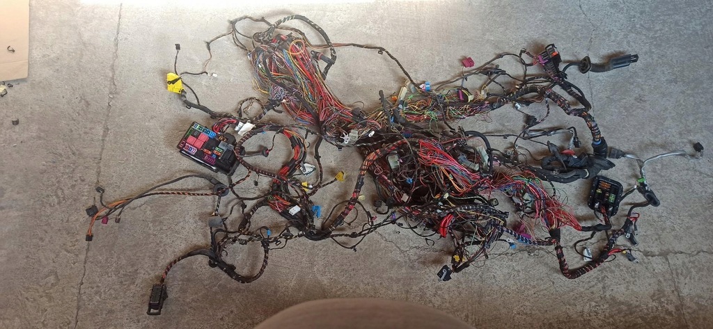 фото №2, Mercedes w205 жгут кабины rhd