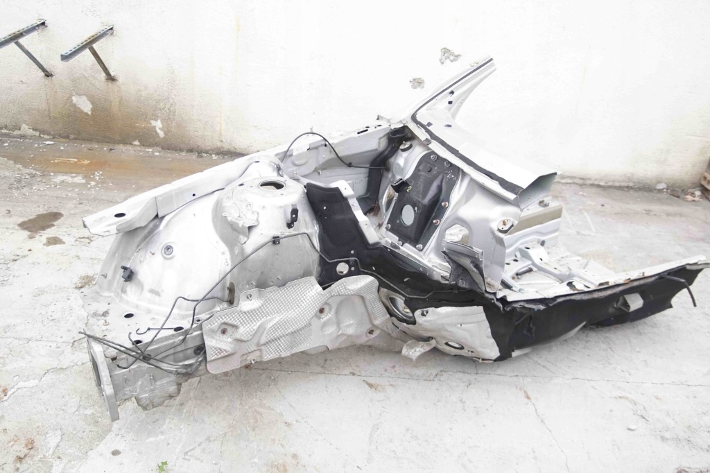 Купить Лонжерон порог правый  mercedes sl r230 цвет 744
