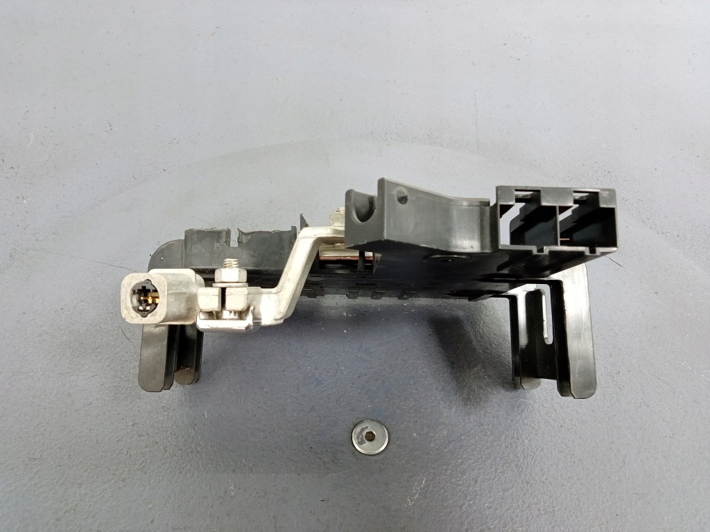 фото №4, Bmw x3 f25 f26 розподільник напруги клема plus