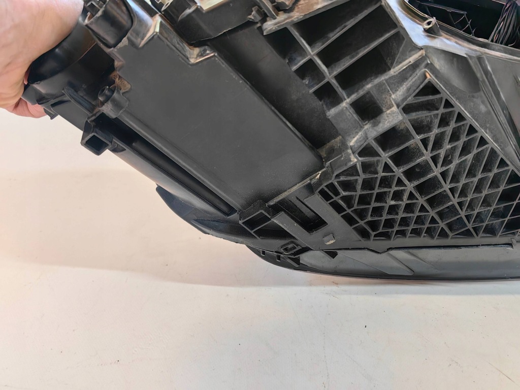 Audi q7 4m matrix - фара full led ліва cała polecam Оригінал