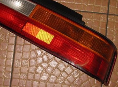 фото №1, Лампа правий задня honda legend coupe 87-90