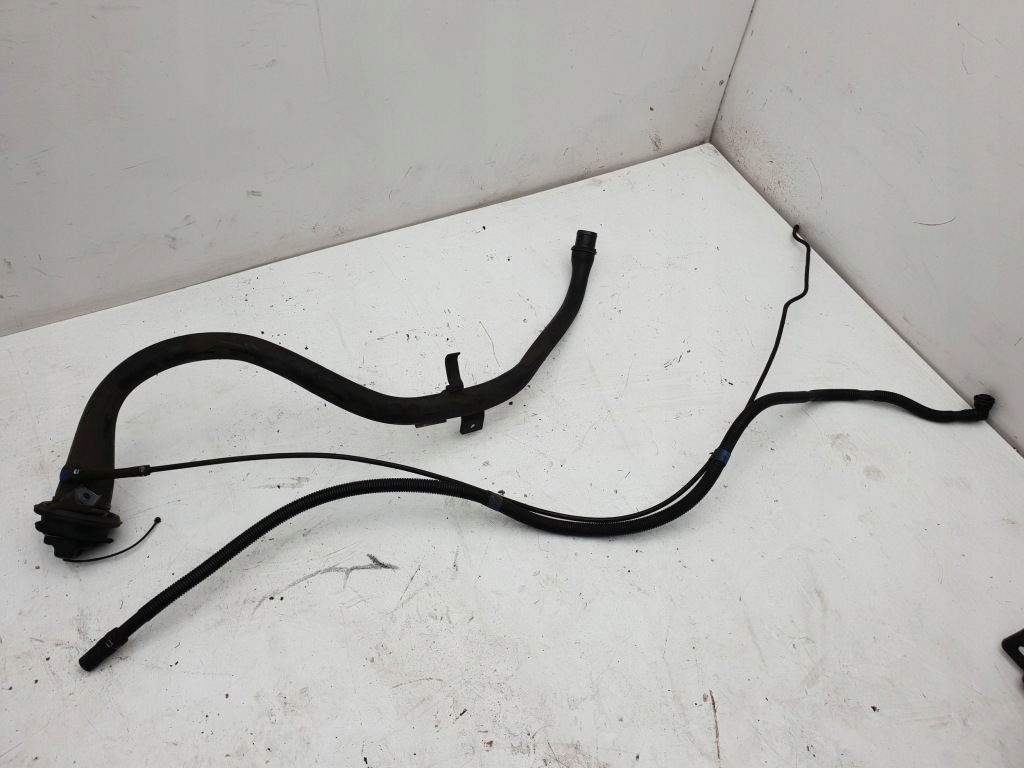 Купить Заливная горловина топлива land rover range rover l322 6759144