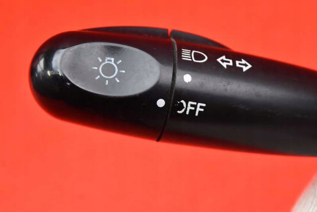 фото №10, Важіль перемикач поворотник 1736482 toyota yaris 1 i 99-03