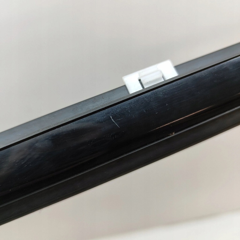 фото №5, Kia ev6 2022 ліва сторона молдинг / прокладка скло двері задніх