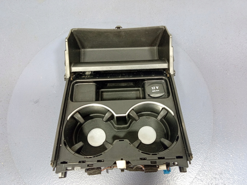 фото №7, Mercedes gls x166 gle w166 бардачок кронштейн na кружки