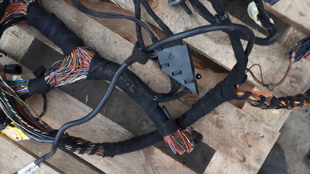 фото №7, A6 c7 4g жгут электропроводка усилителя bose s6 a7