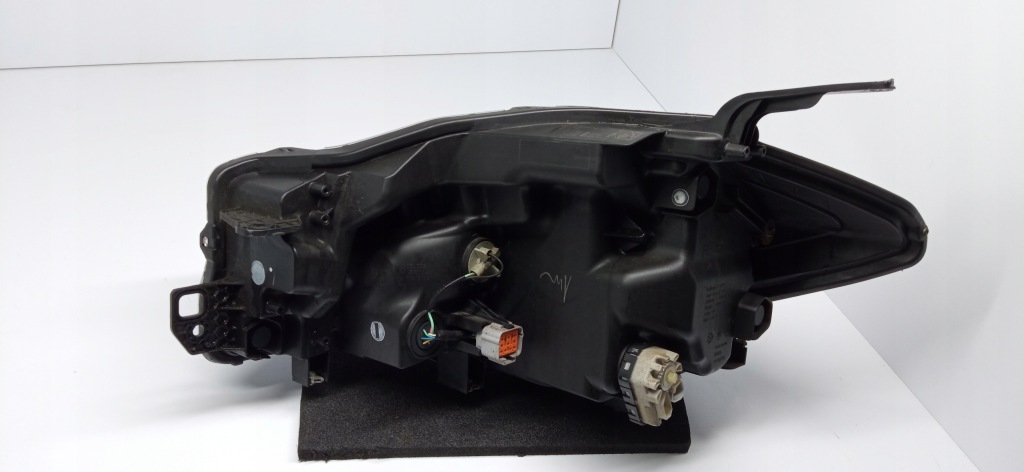 фото №13, Suzuki sx4 s-cross lift 16- лампа права перед передня led koito 100-18738