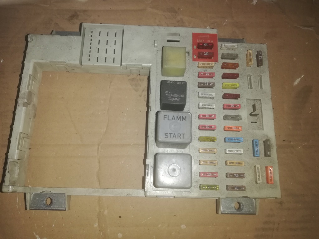 фото №1, Коробка запобіжників man tgx tgl tga tgs