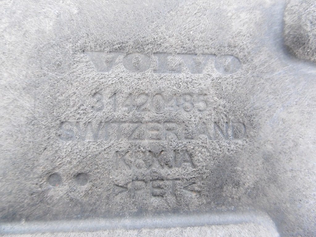 фото №10, Защита плита подвеска правая volvo s60 iii v60 ii