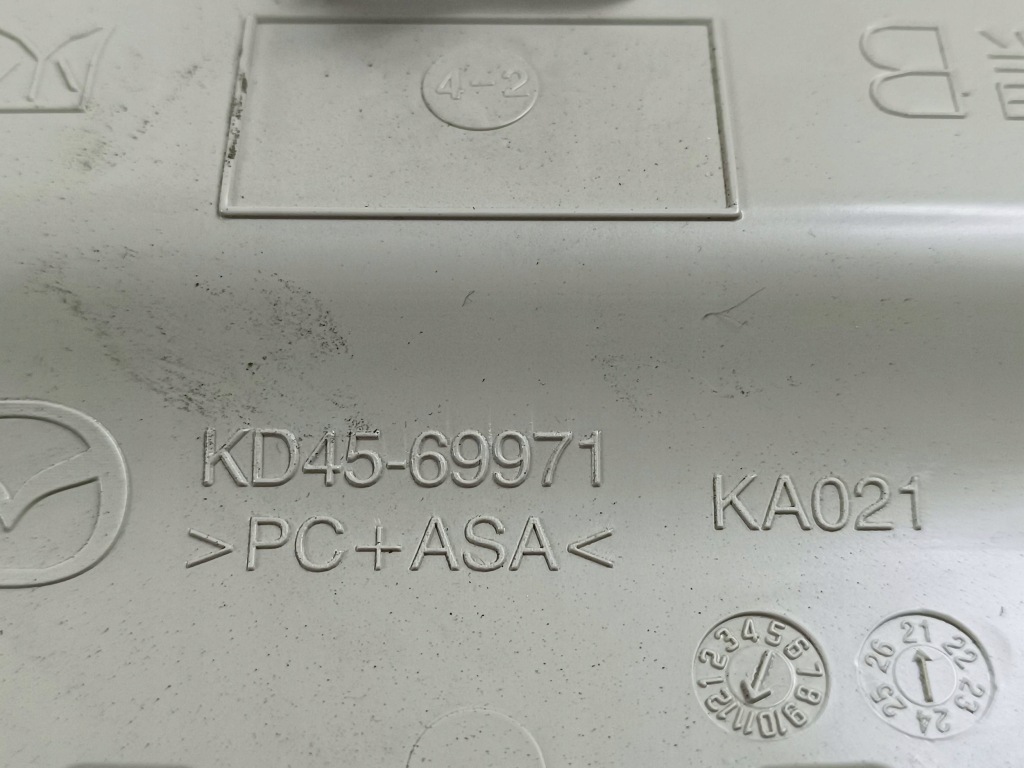 Купити 2022 mazda cx-9 бардачок на накладки на фари