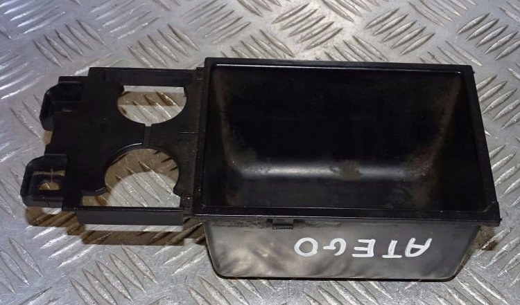 фото №1, Mercedes atego i 98-04 бардачок полка