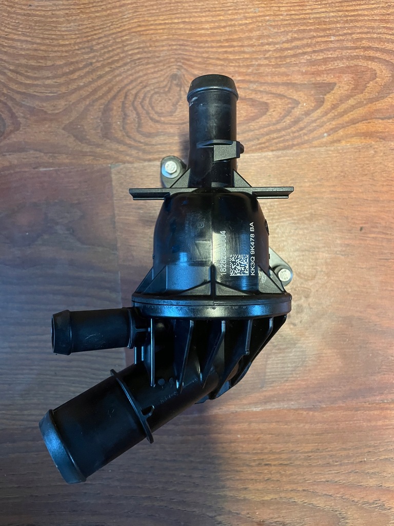 фото №1, Корпус термостата transit mk8 rwd e6 kk3q9k478ba