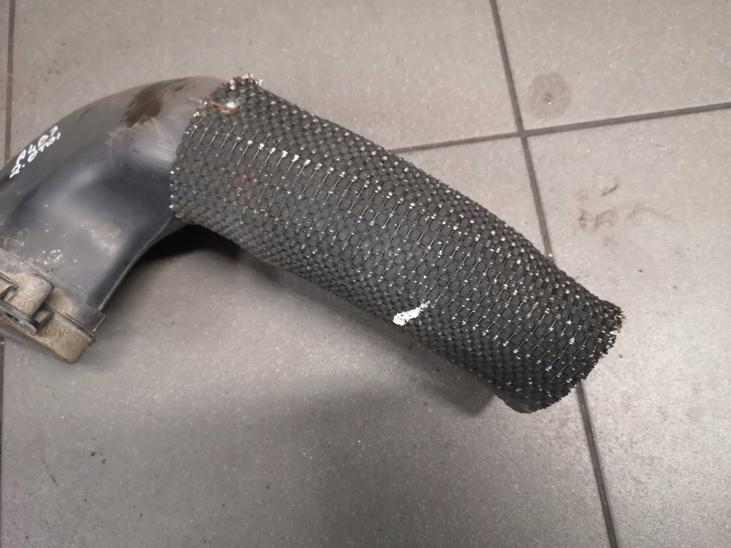 фото №6, Шланг воздуха audi a4 b7 8e0129604h