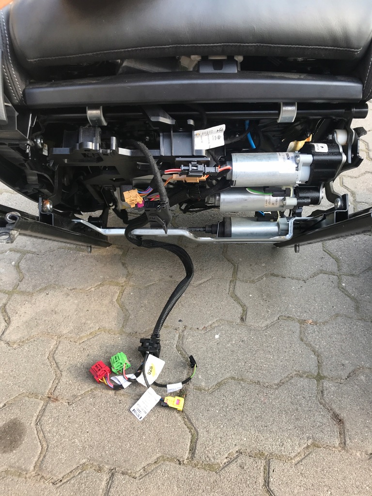 фото №13, Audi r8 5.2 v10 plus сидіння сидіння водія шкіра