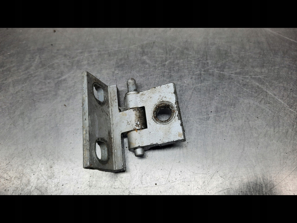 фото №1, Петля дверь правый volvo v70 ii s60