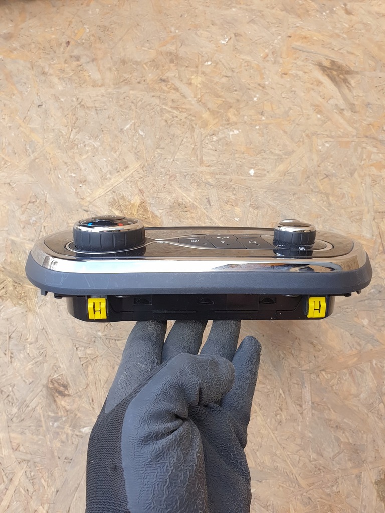 фото №6, Renault captur рамка навигации панель кондиционера