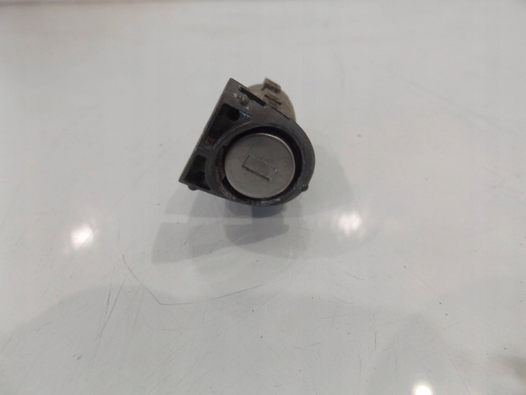 Купить Modus вкладка замка левый перед