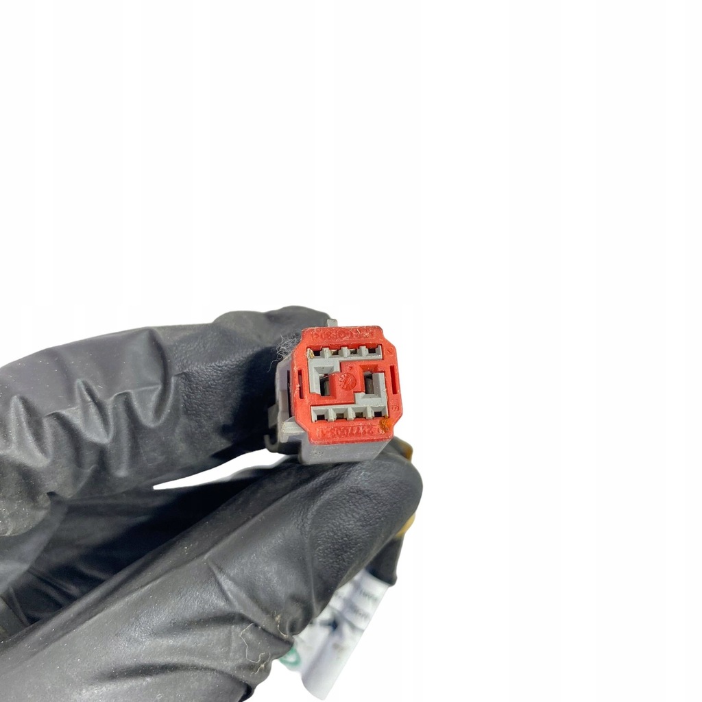 фото №7, Ford escape iv 2020 левая сторона амортизатор крышки задний багажника