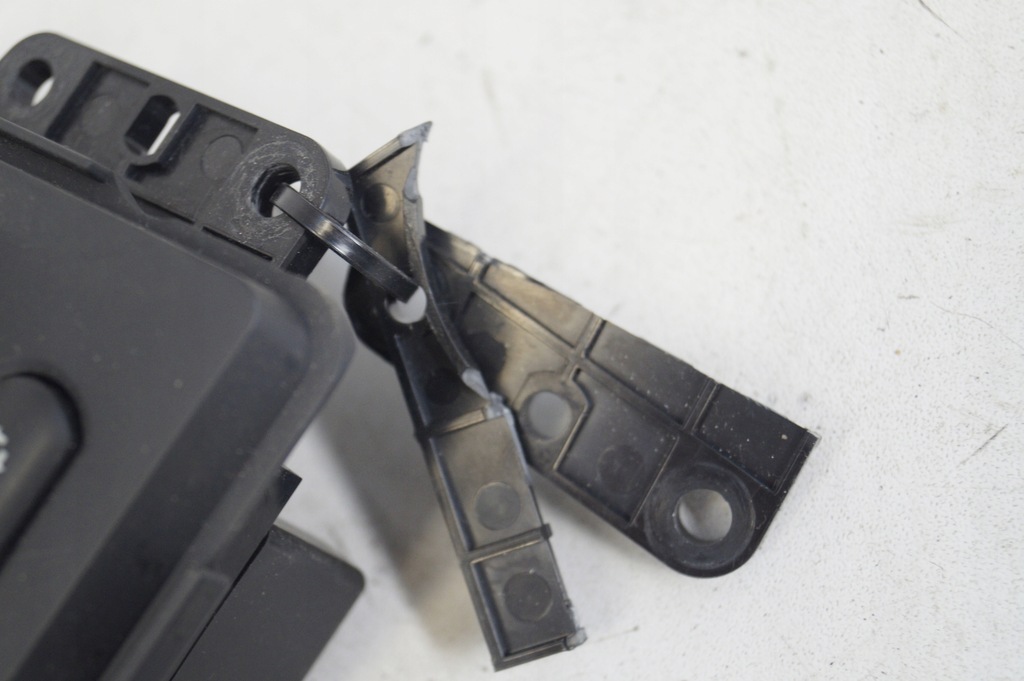 фото №9, Панель управление вентиляция mazda 6 gh 08-12r 2.2d