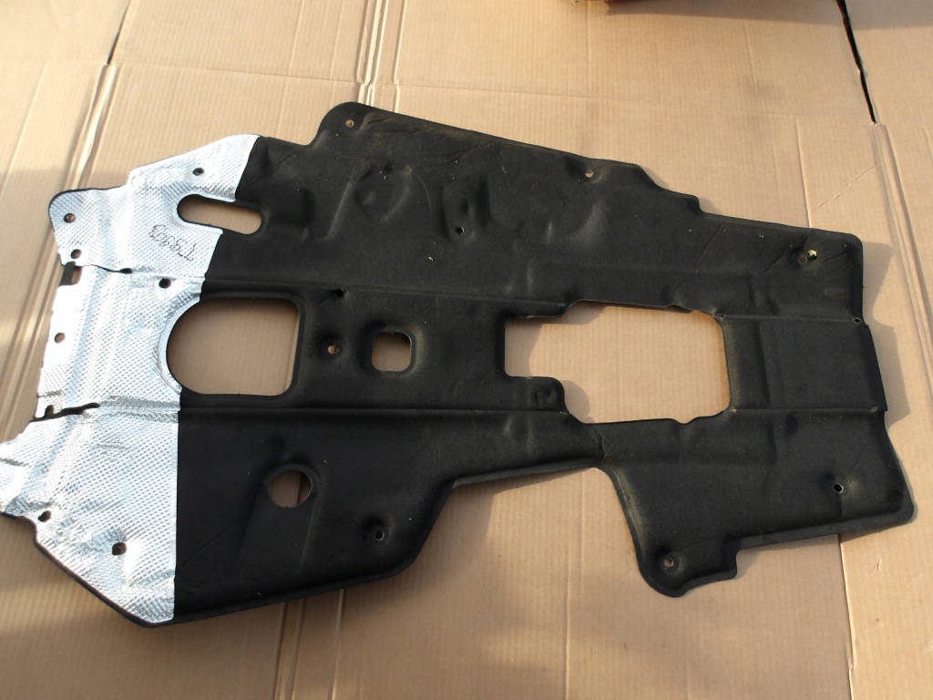 Купить Audi q8 2019 накладка тепловая отсек двигателя