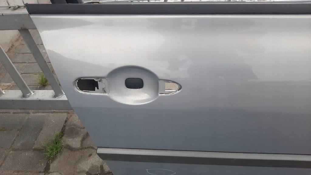 фото №6, Двері перед передні праве renault megane ii 03-05