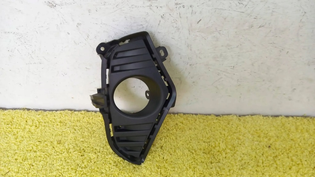 фото №1, Решётка toyota rav4 5 v правая 19-22