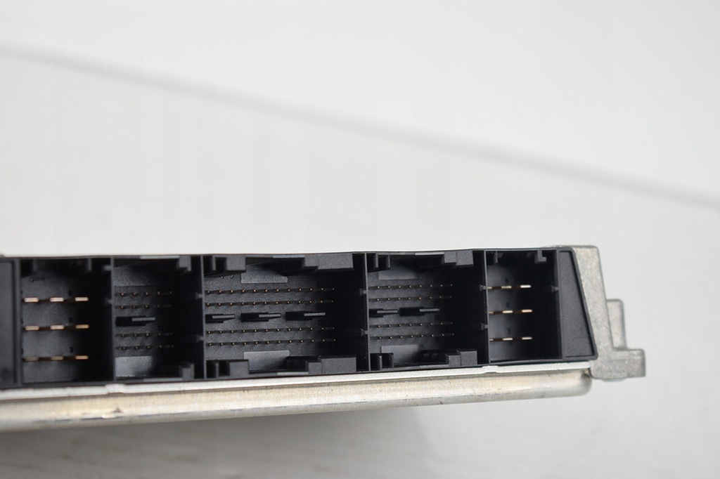 фото №9, Бортовой компьютер набор стартовый bmw 0261209085 7557809