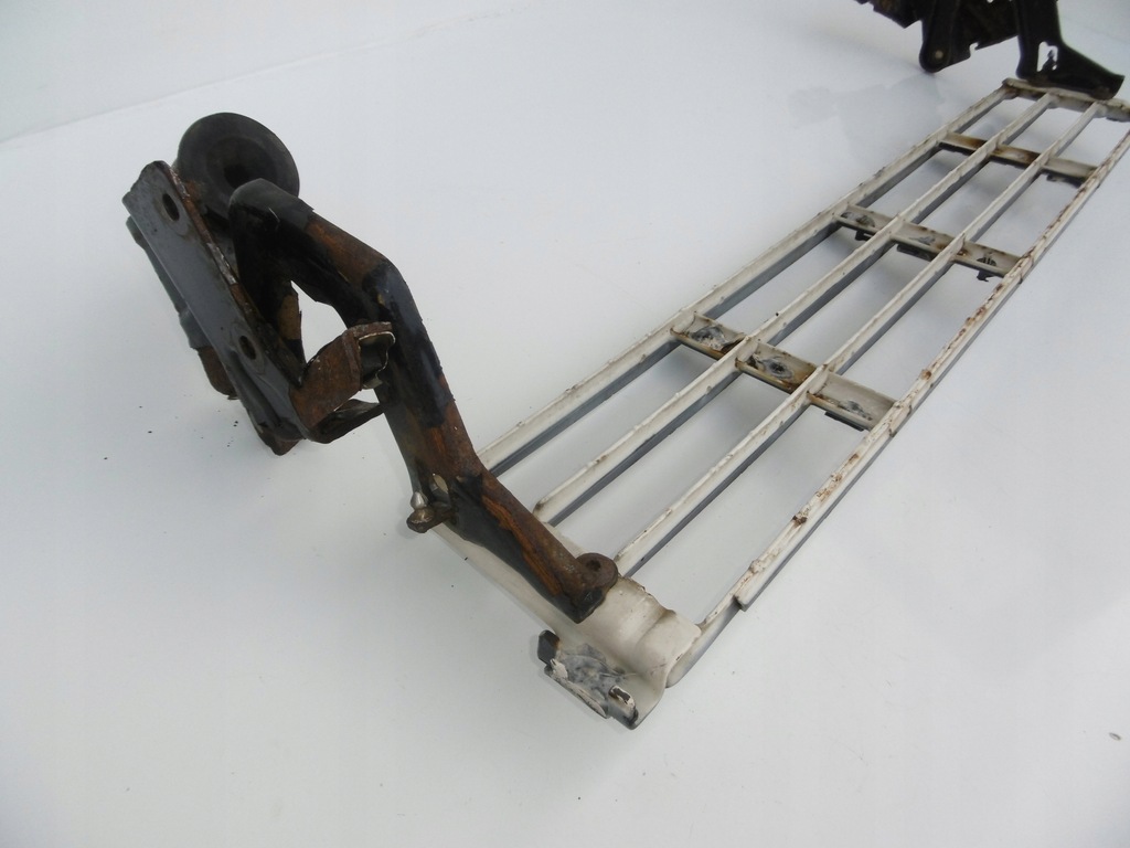 фото №13, Подножка лавка помост решётка volvo fh 12 13