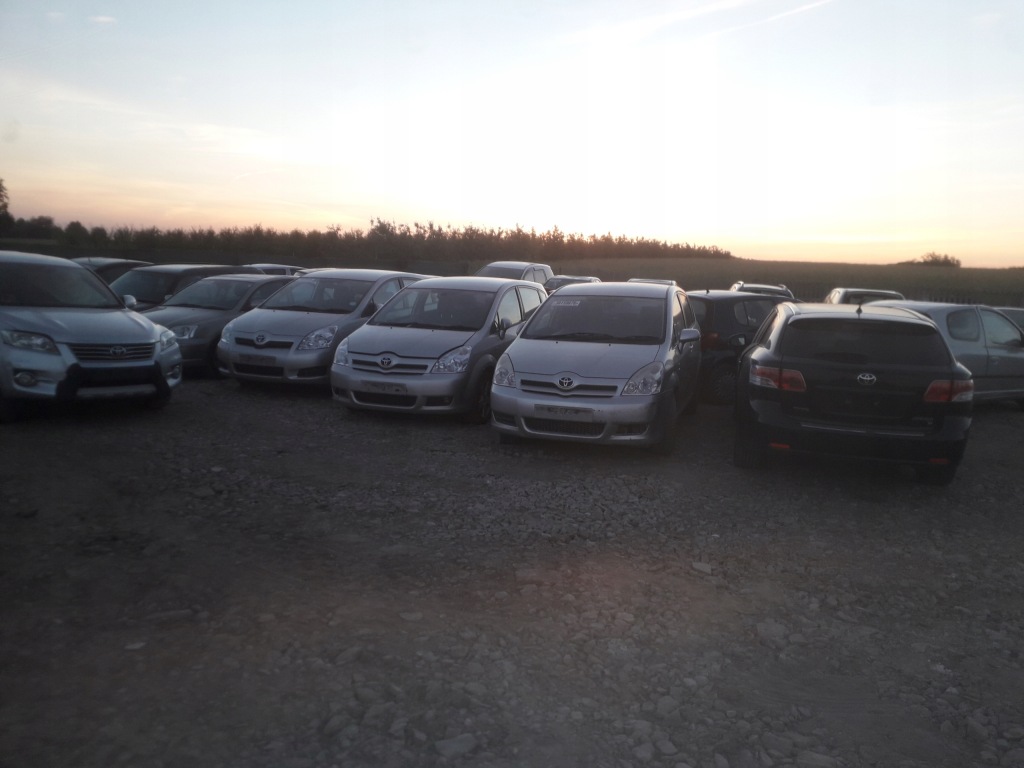 фото №7, Avensis t25 corolla e12 verso защита двигателя верхний 1,6 1,8 vvti 11212-0d060