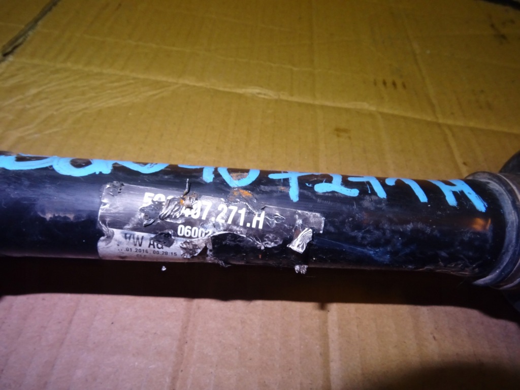 Volkswagen audi seat приводной вал 5q0407271h Оригинал