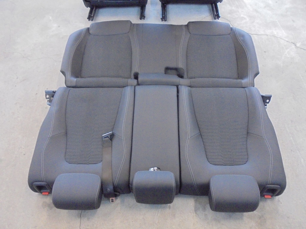 фото №8, Mercedes a klasa w177 сидіння заднє сидіння оббивка