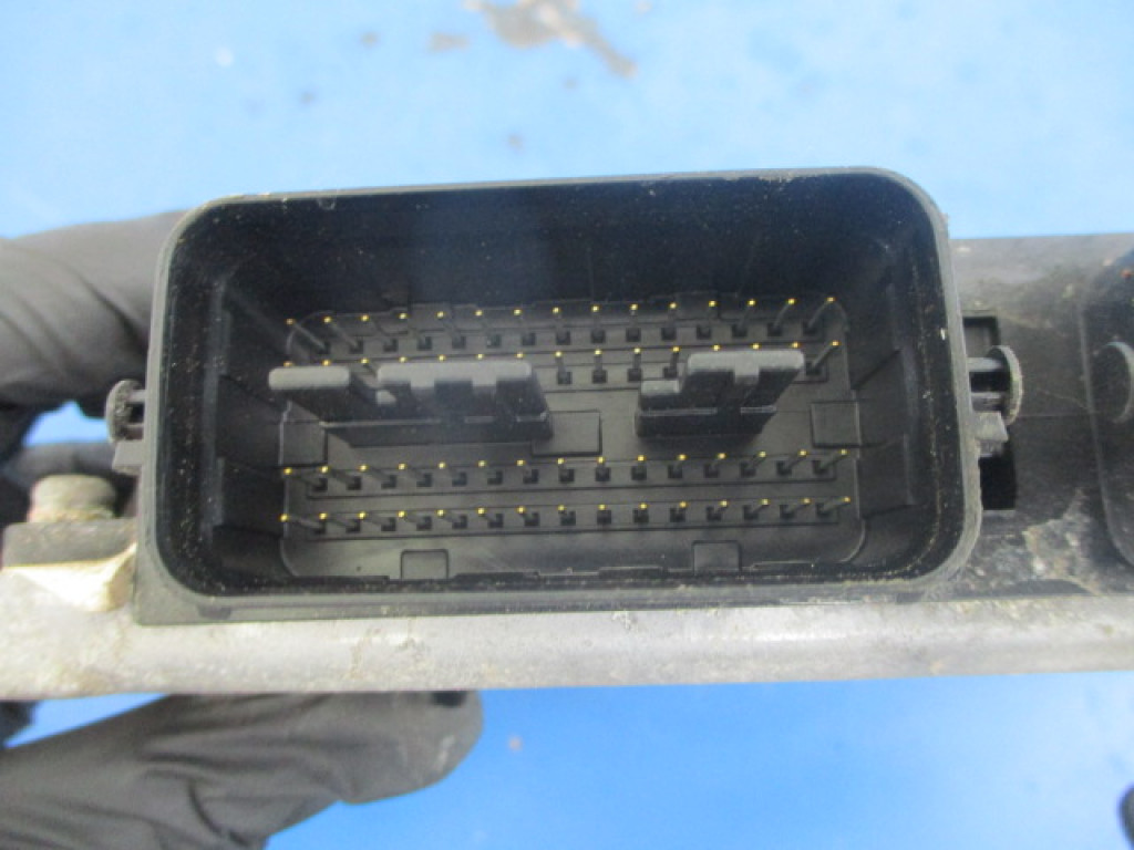 фото №5, Suzuki sx4 1.5 16v m15a бортовий комп'ютер двигуна 33920-79j0 mb112300-2542