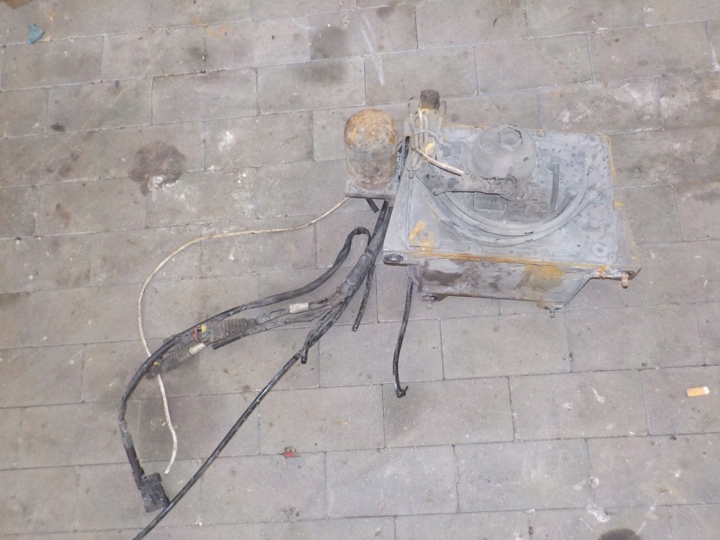 фото №1, Насос adblue daf xf 023852