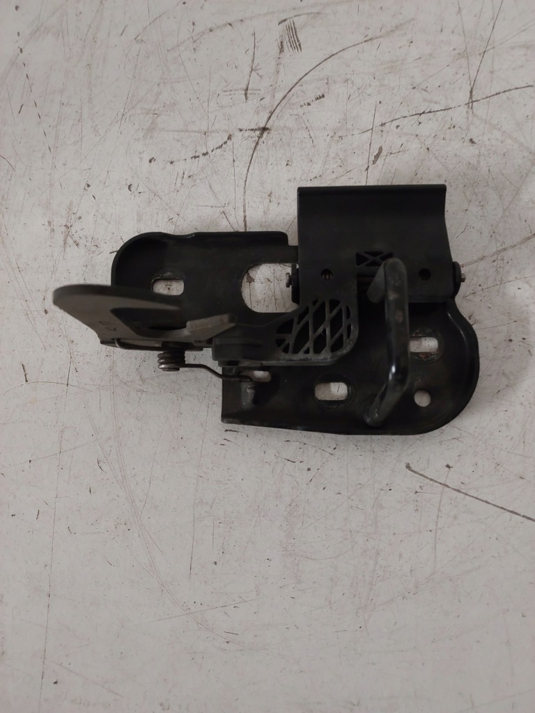 фото №2, Засувка замок капот vw touran