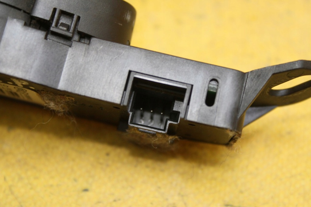 фото №6, Панель кнопка регулировки зеркал mercedes-benz оригинальный номер 2118202110