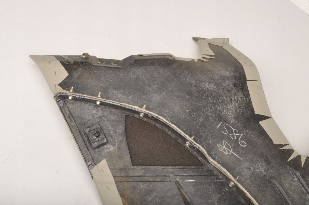 фото №10, Aston martin db9 защита обшивка задняя 4g43-29419-aa