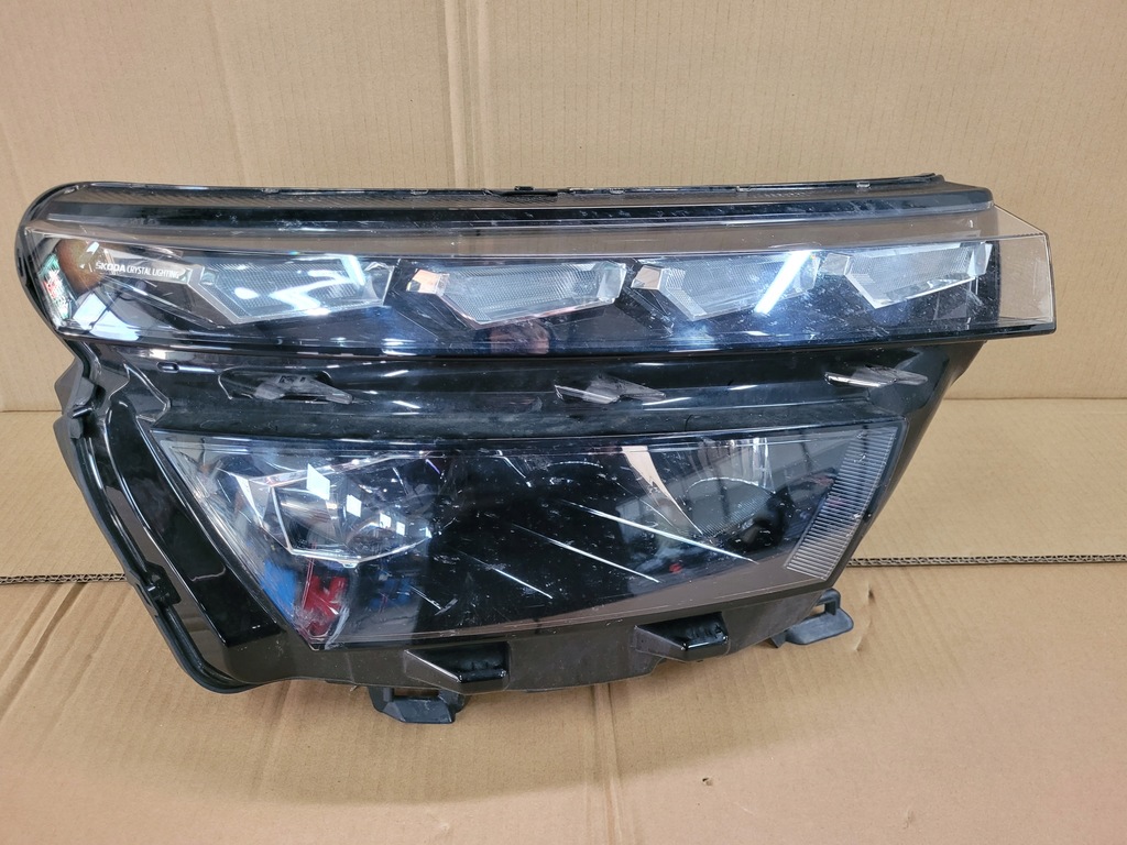 фото №1, Skoda kamiq лампа правый перед передняя правая full led 658941016b