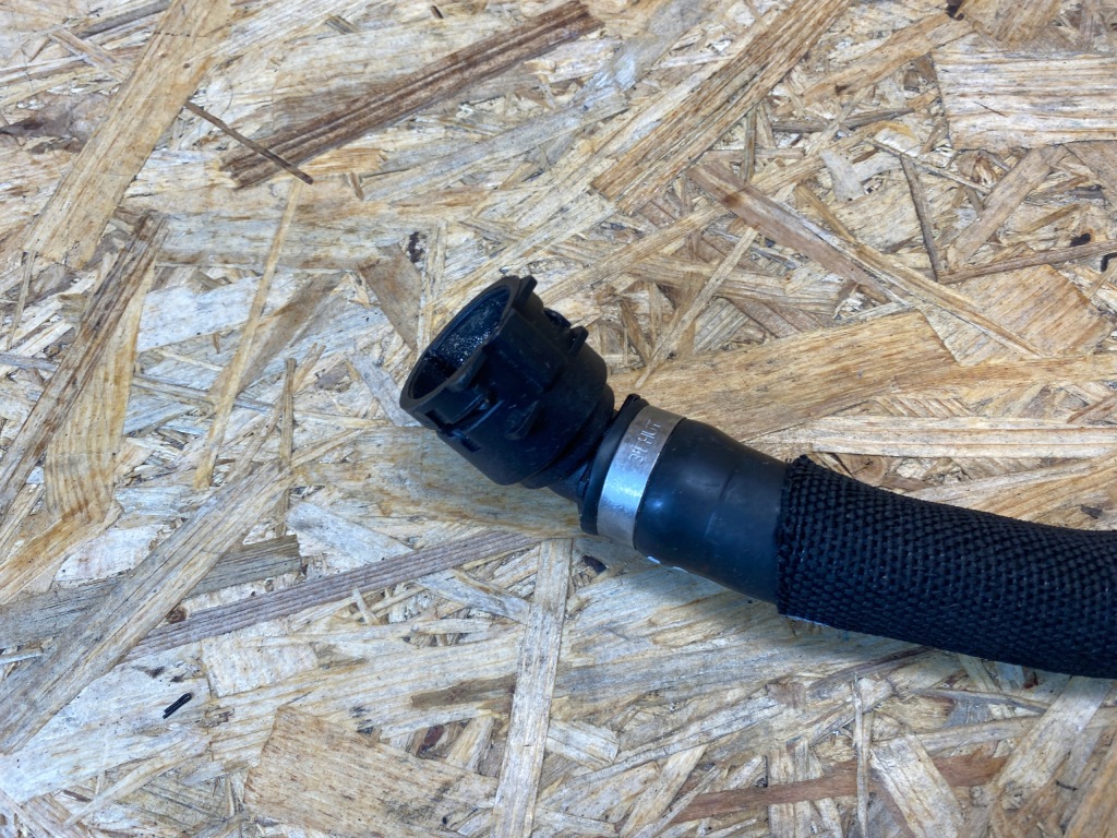 фото №8, Патрубок труба шланг води mercedes w177 w247 w118 a1775016102