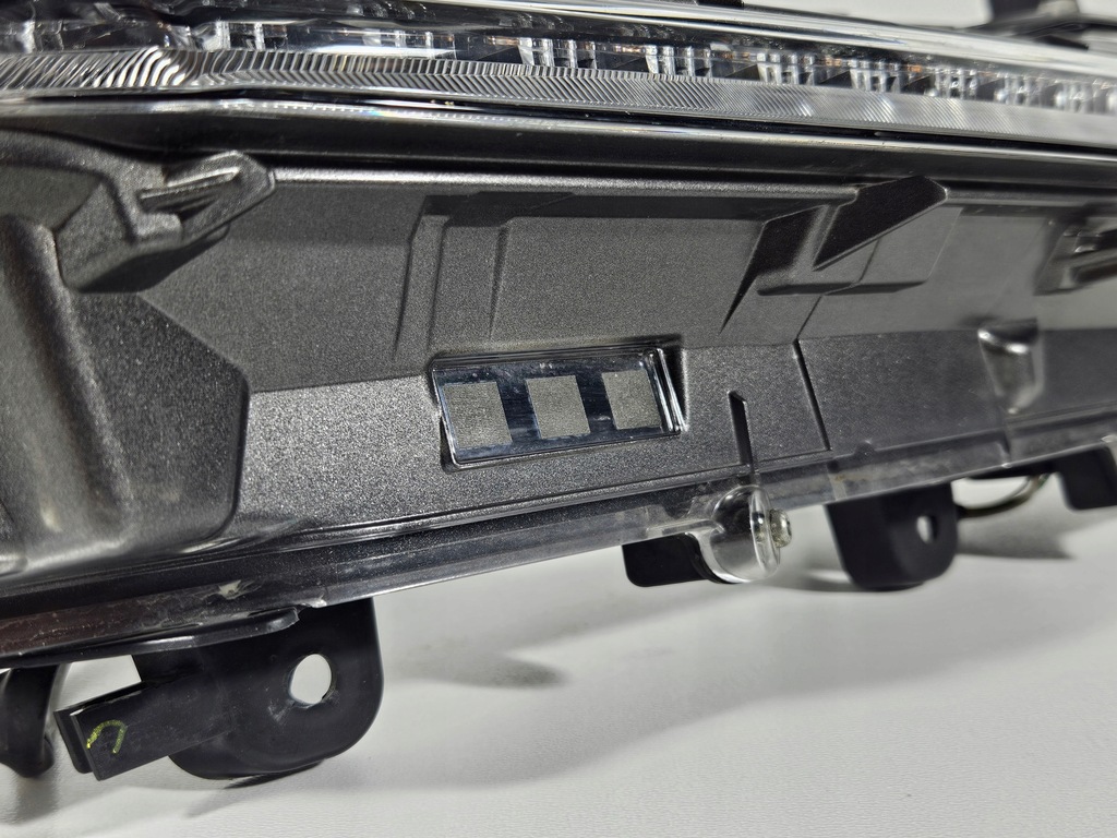 фото №3, Протитуманна фара правий перед передній lexus nx i drl led matrix