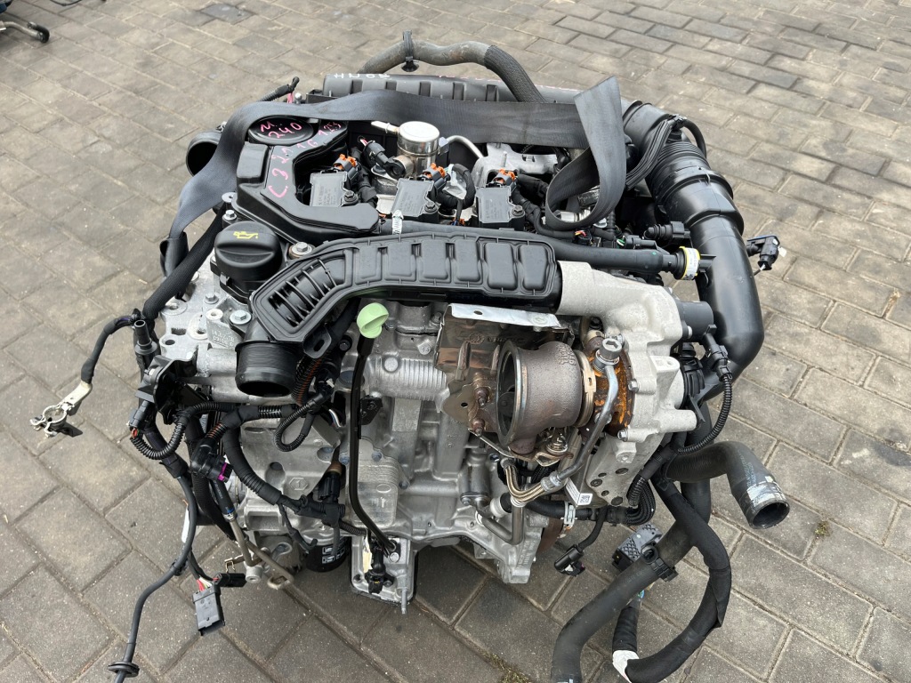 Двигатель комплектный  peugeot 208 citroen c4 c5 aircross opel corsa 1.2 thp hn05 в Украине