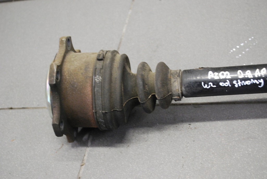 фото №4, Привідний вал лівий перед audi a8 d2 2.8 apr 4d0407271s