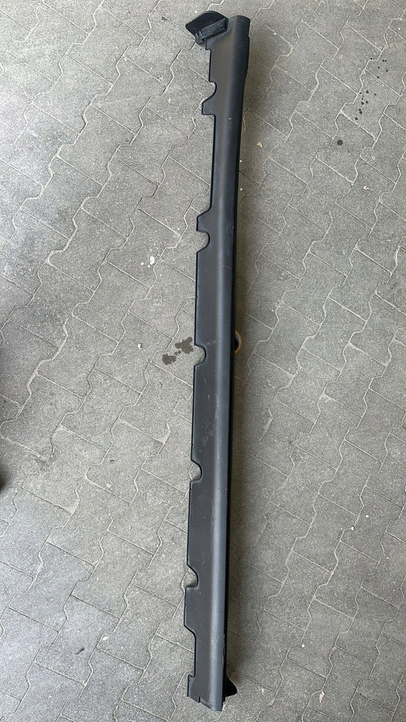 фото №1, Hyundai ioniq 5 2021- накладка поріг права